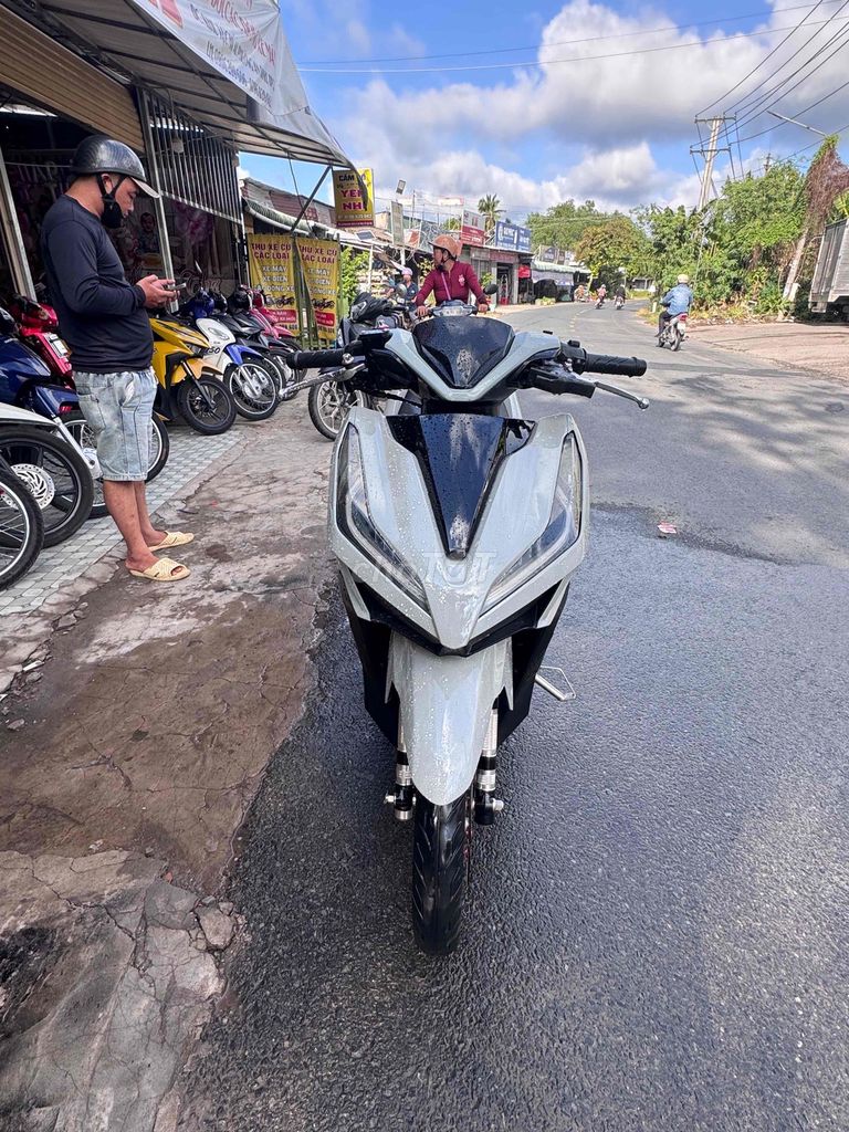 Honda Vario 2020 - ảnh 1