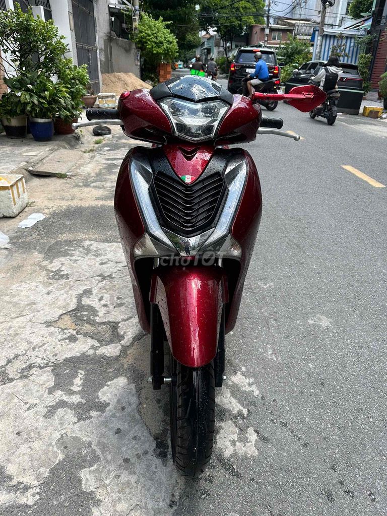Honda SH 2018 - ảnh 1