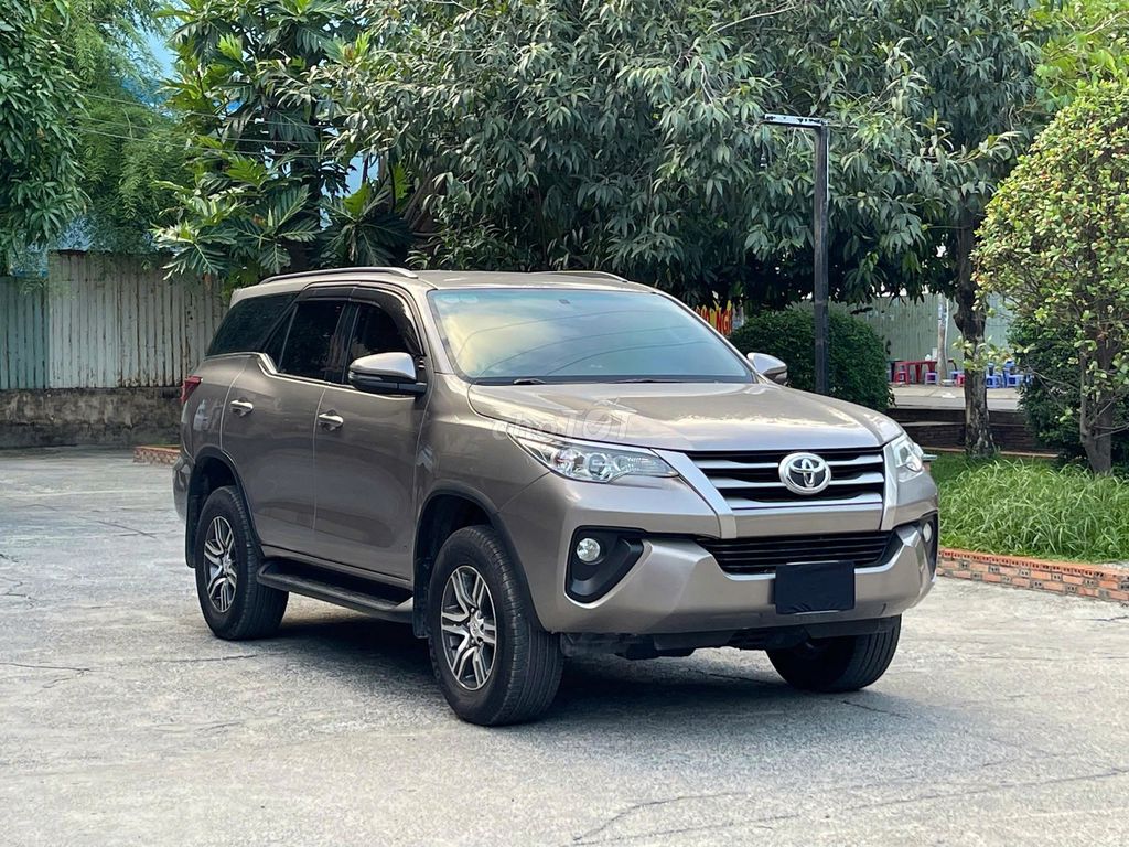 Toyota Fortuner 2019 - ảnh 2