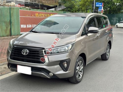 Toyota Innova E 2.0 MT 2022 - ảnh 3