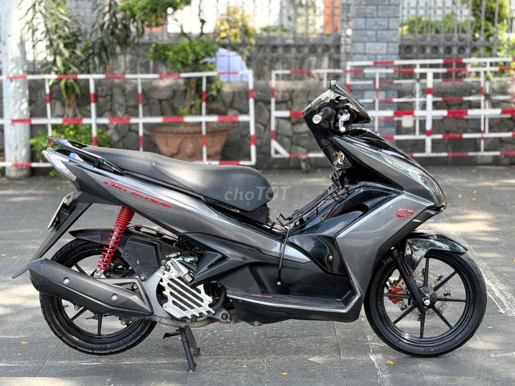 Honda Air Blade 2014 - ảnh 2