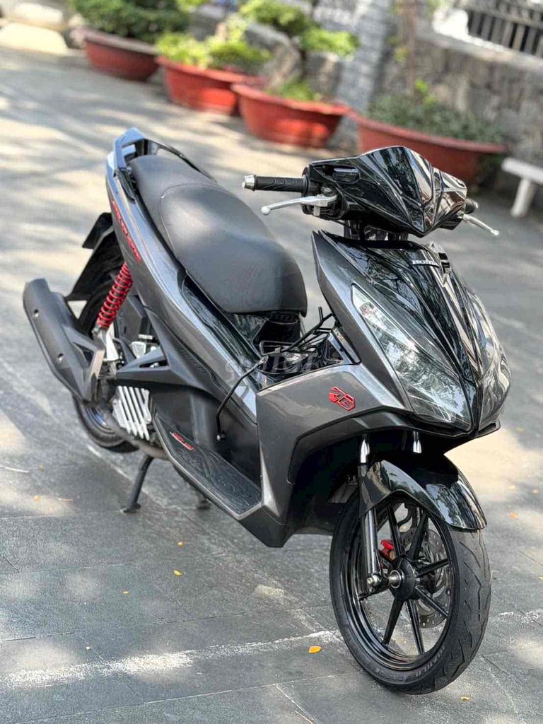 Honda Air Blade 2014 - ảnh 3