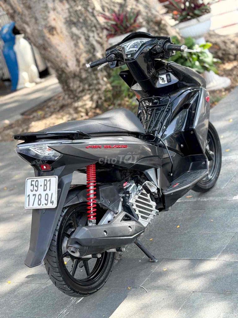 Honda Air Blade 2014 - ảnh 5