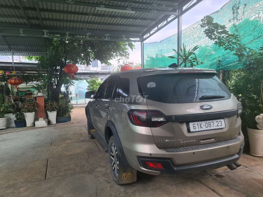 Ford Everest 2018 - ảnh 2