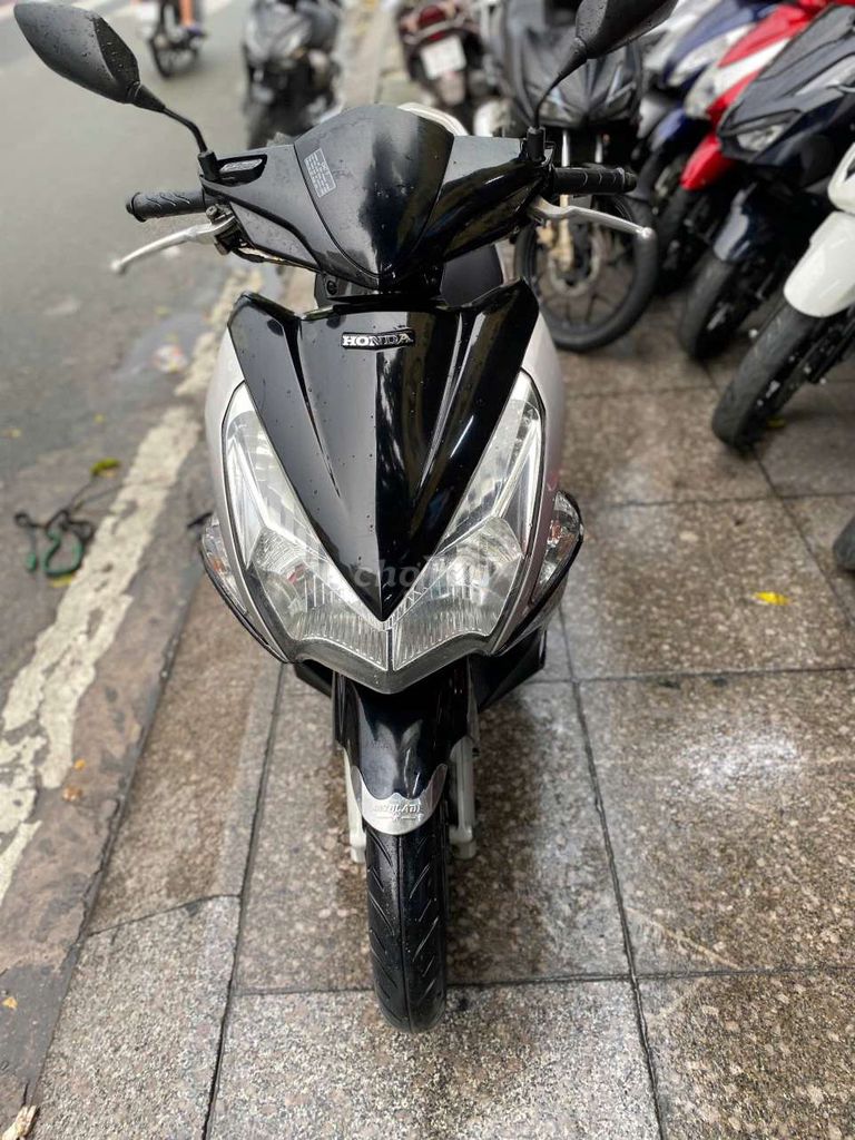Honda Air Blade 2012 - ảnh 3
