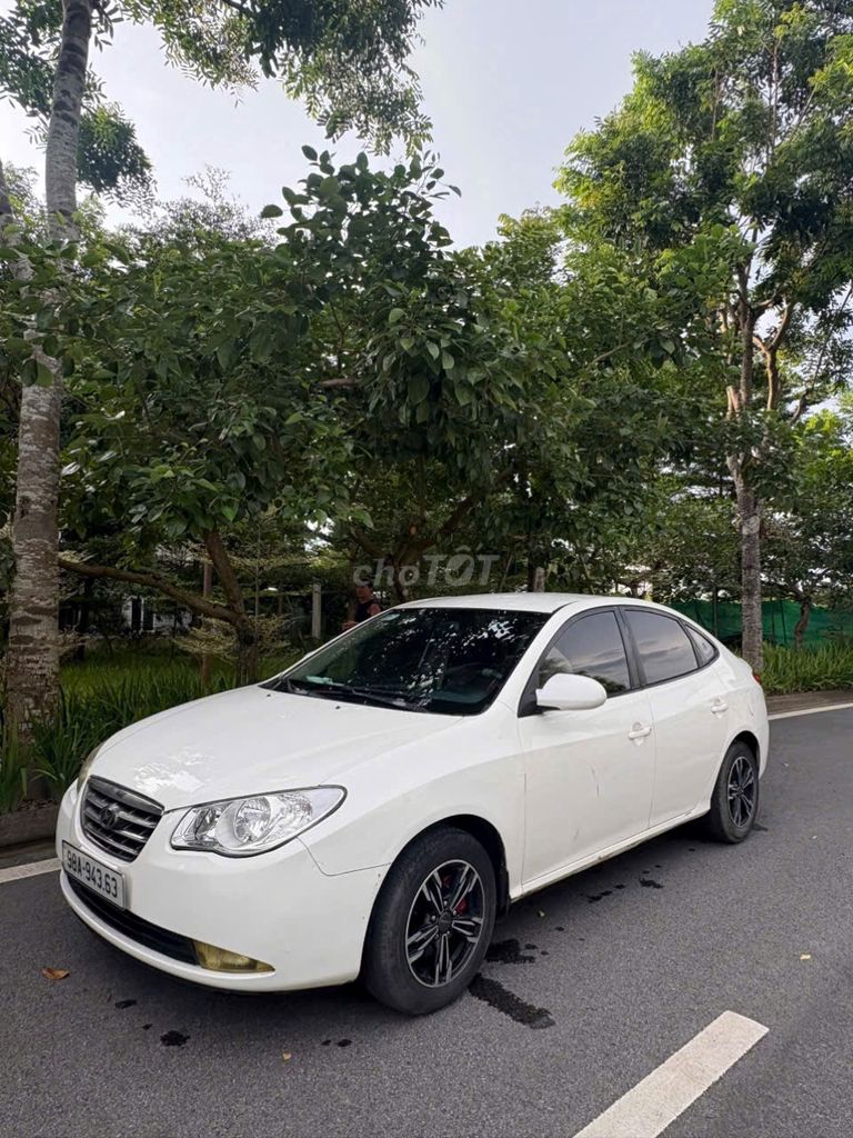 Hyundai Elantra 2009 - ảnh 1