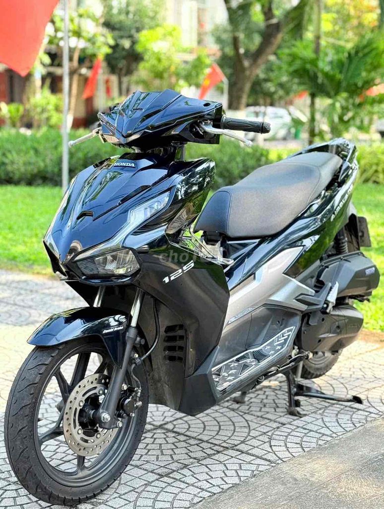 Honda Air Blade 2023 - ảnh 2