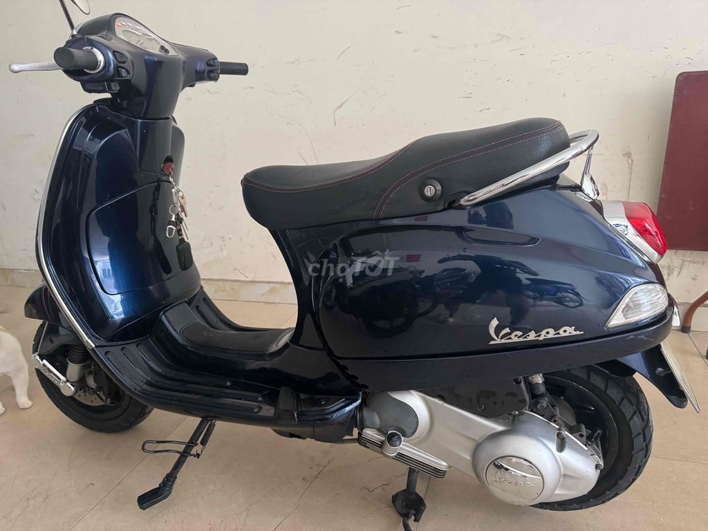 Piaggio Vespa 2012 - ảnh 1