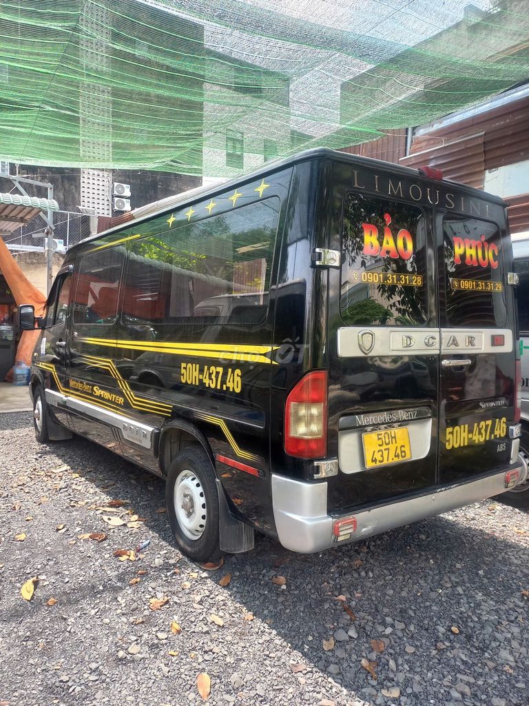 Mercedes-Benz Sprinter 2010 - ảnh 2