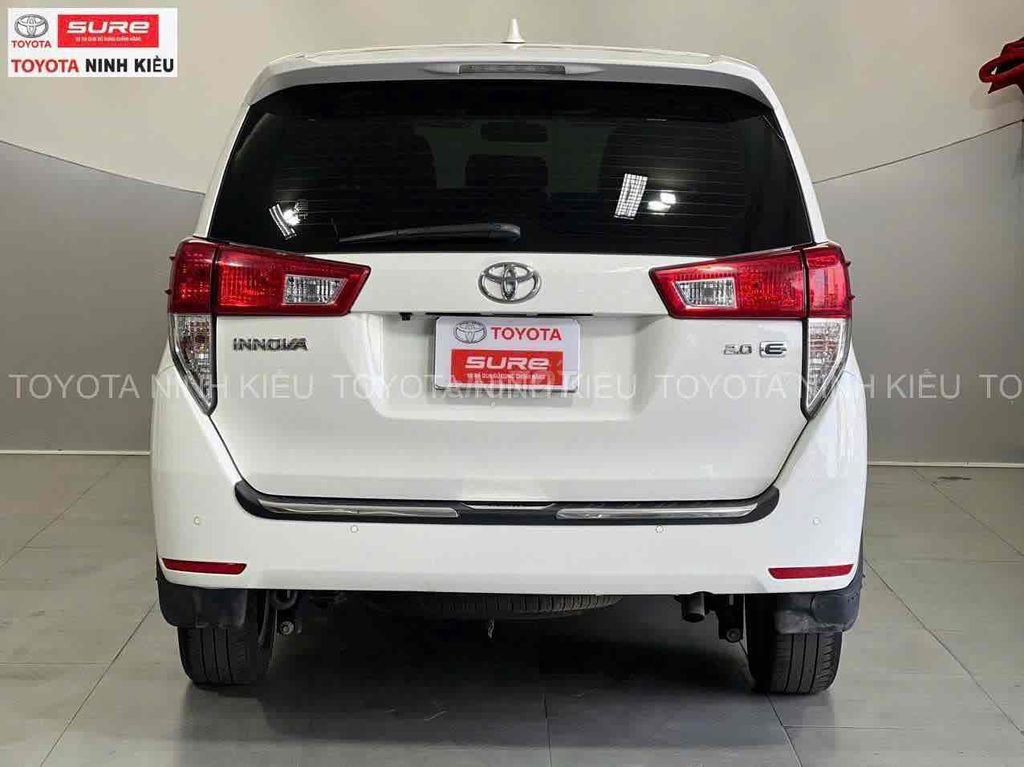 Toyota Innova 2.0E 2024 - ảnh 5