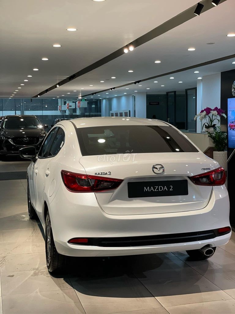 Mazda 2 - ảnh 4