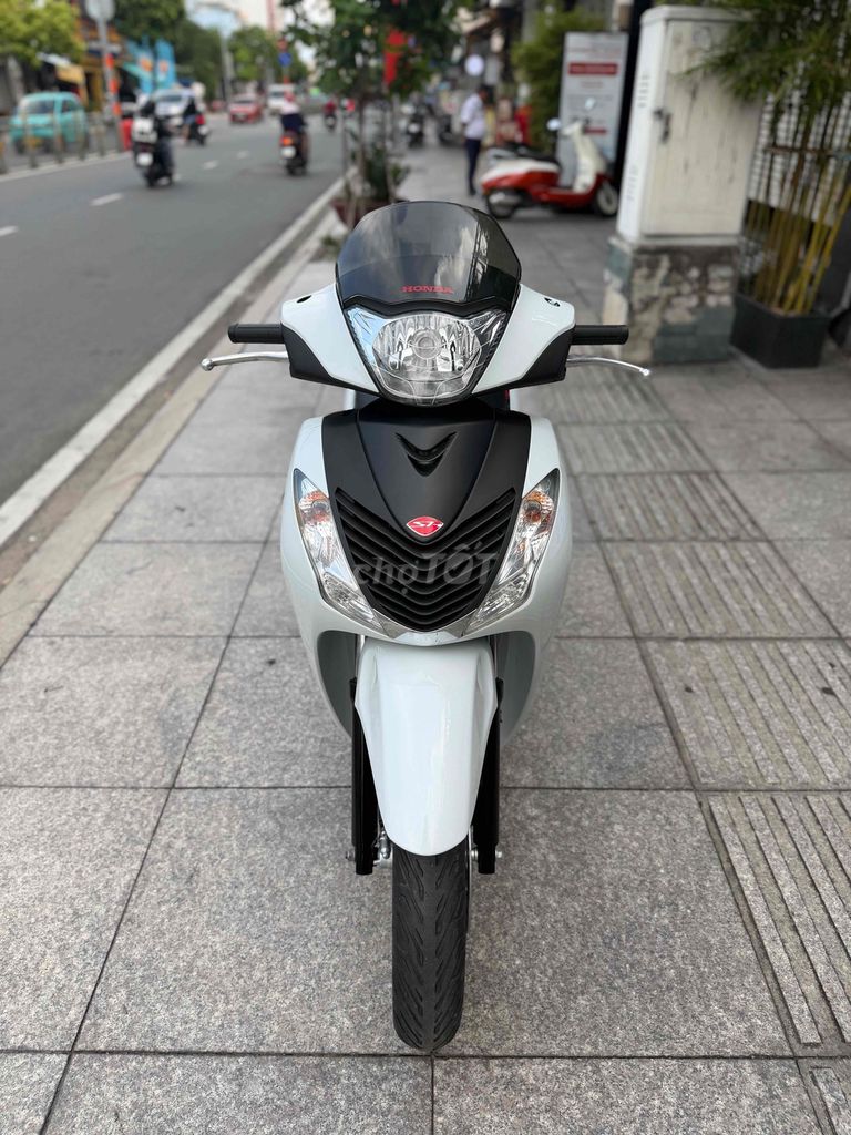 Honda SH 2010 - ảnh 1