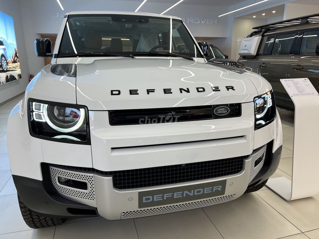Land Rover Defender - ảnh 1