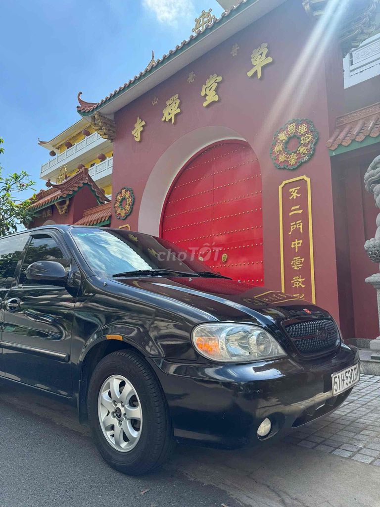 Kia Carnival 2009 - ảnh 2
