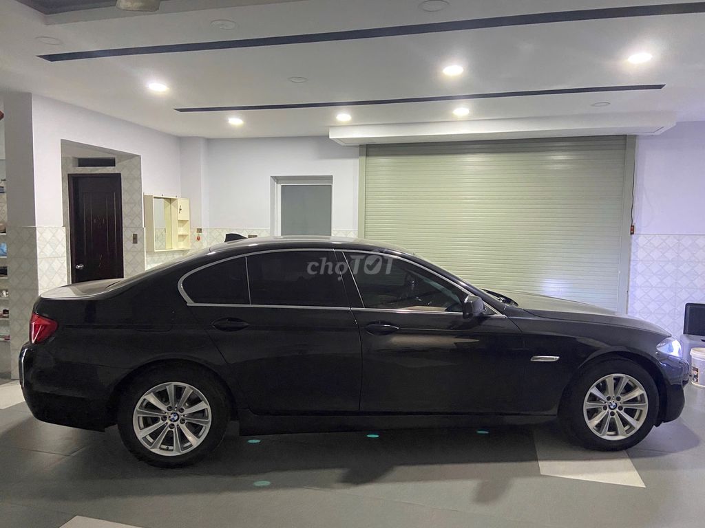 BMW 2011 - ảnh 3