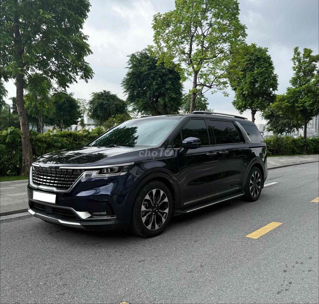Kia Carnival Signature 2.2D 2022 - ảnh 1