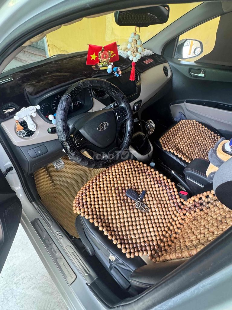 Hyundai i10 2015 - ảnh 1