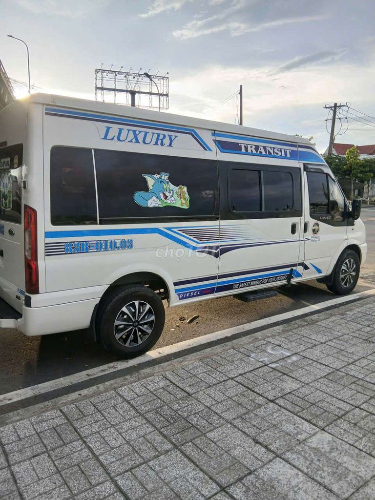 Ford Transit 2016 - ảnh 2