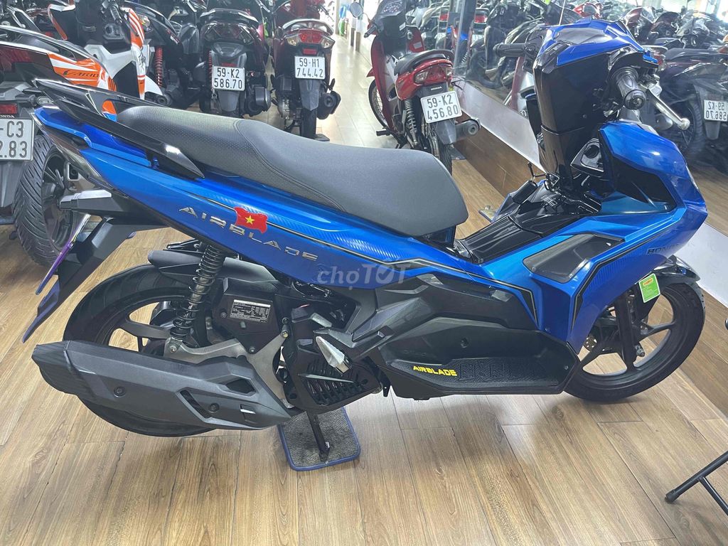 Honda Air Blade 2021 - ảnh 4
