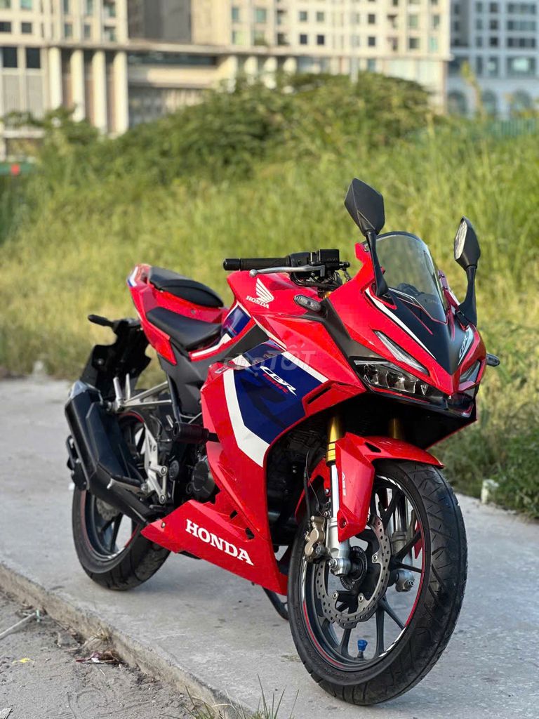 Honda CBR 2024 - ảnh 1