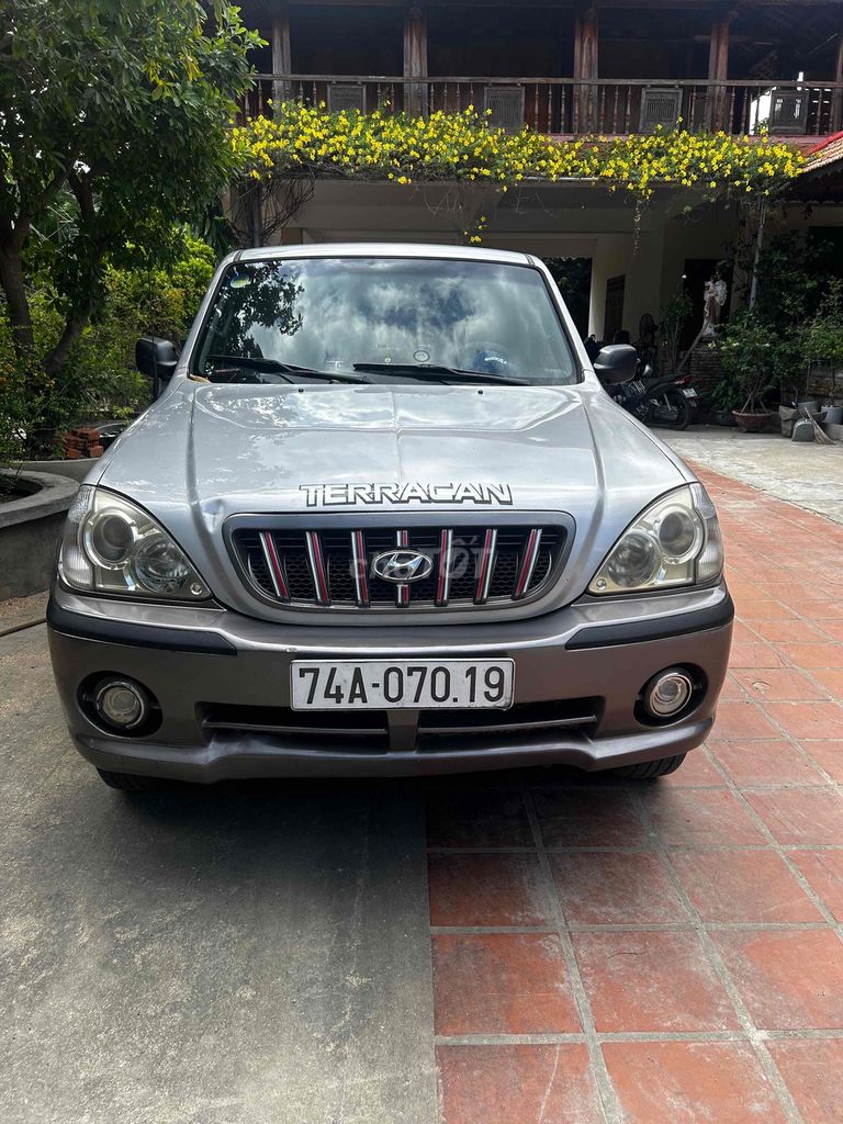 Hyundai 2003 - ảnh 1