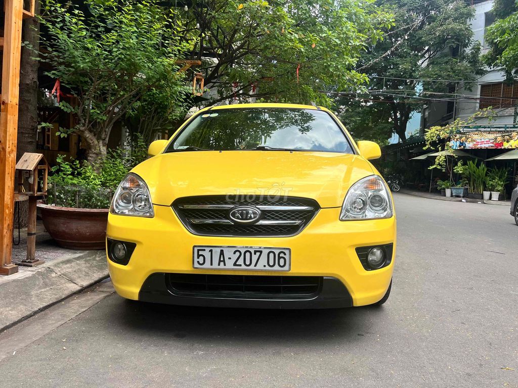 Kia Carens - ảnh 1