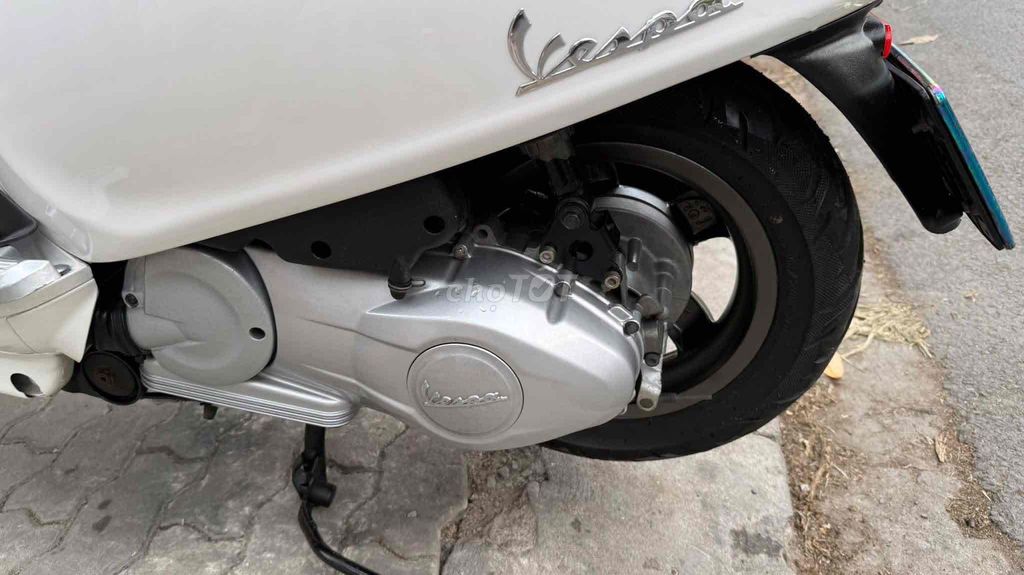 Piaggio Vespa 2015 - ảnh 3