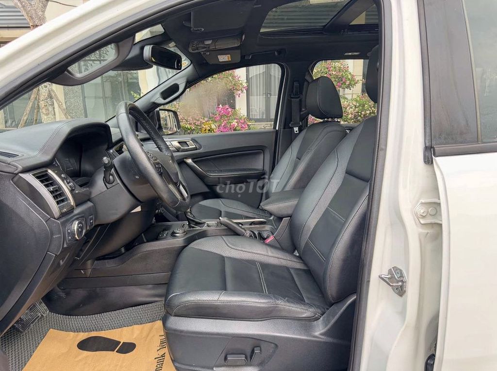 Ford Everest Titanium 2.0L 4x4 AT 2019 - ảnh 5