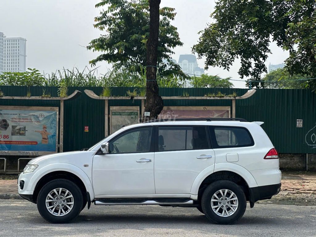 Mitsubishi Pajero Sport 2016 - ảnh 1