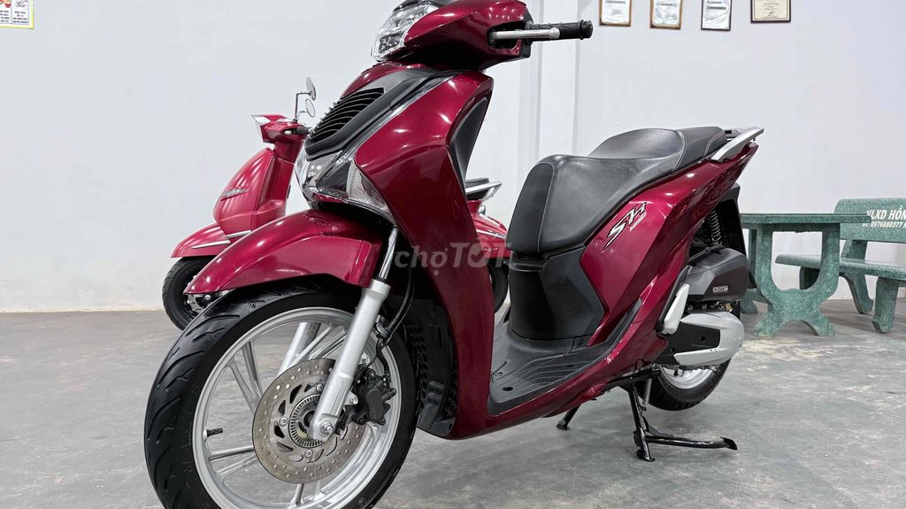 Honda SH 2018 - ảnh 1