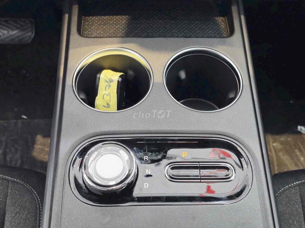 VinFast Limo Green - ảnh 5