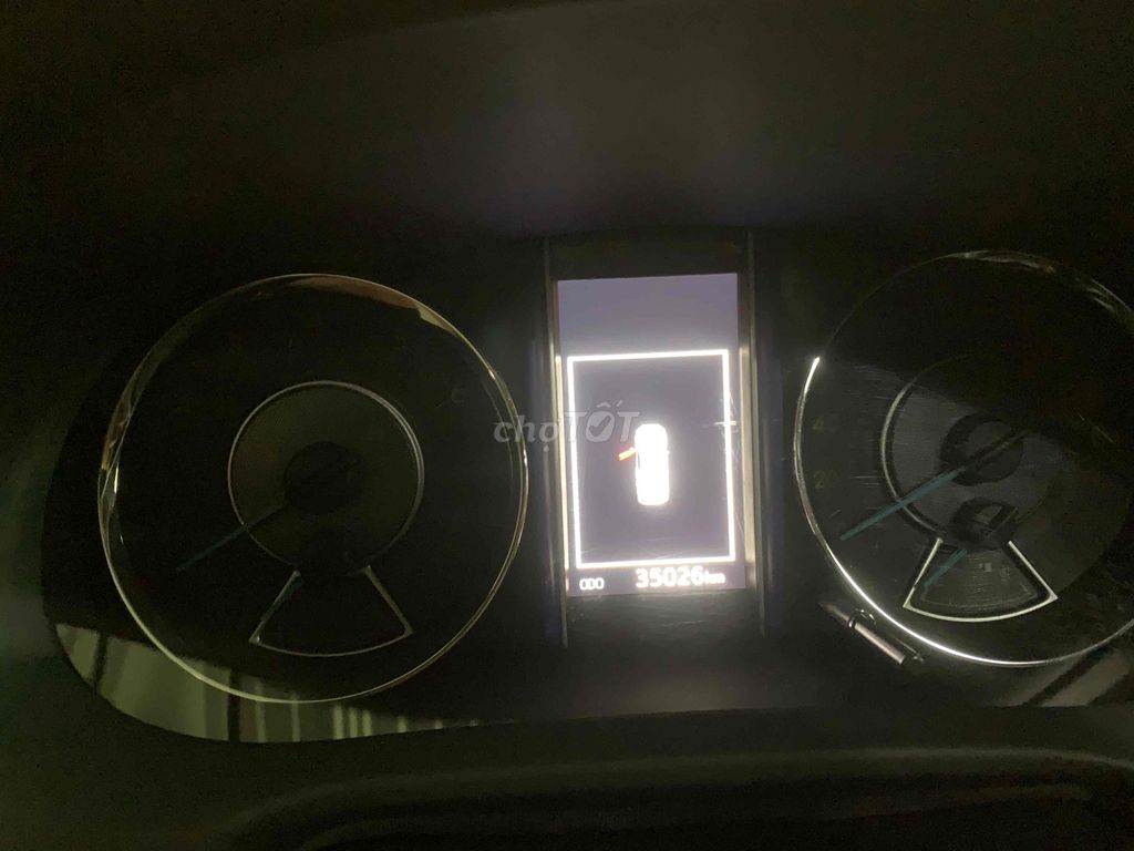 Toyota Fortuner 2017 - ảnh 4
