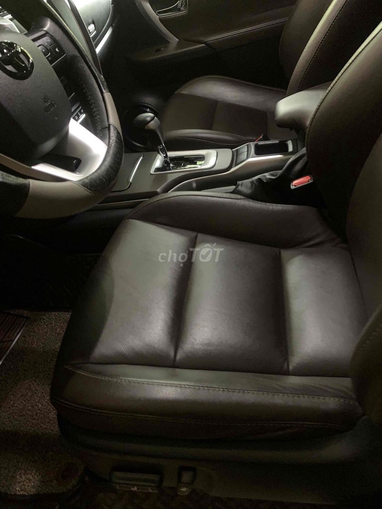 Toyota Fortuner 2017 - ảnh 5