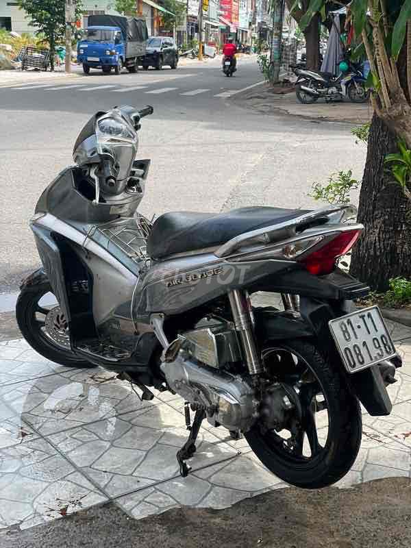 Honda Air Blade 2012 - ảnh 2