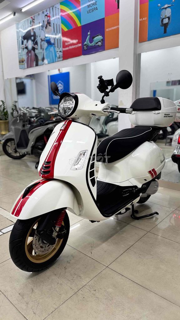 Vespa Super 2021 - ảnh 4