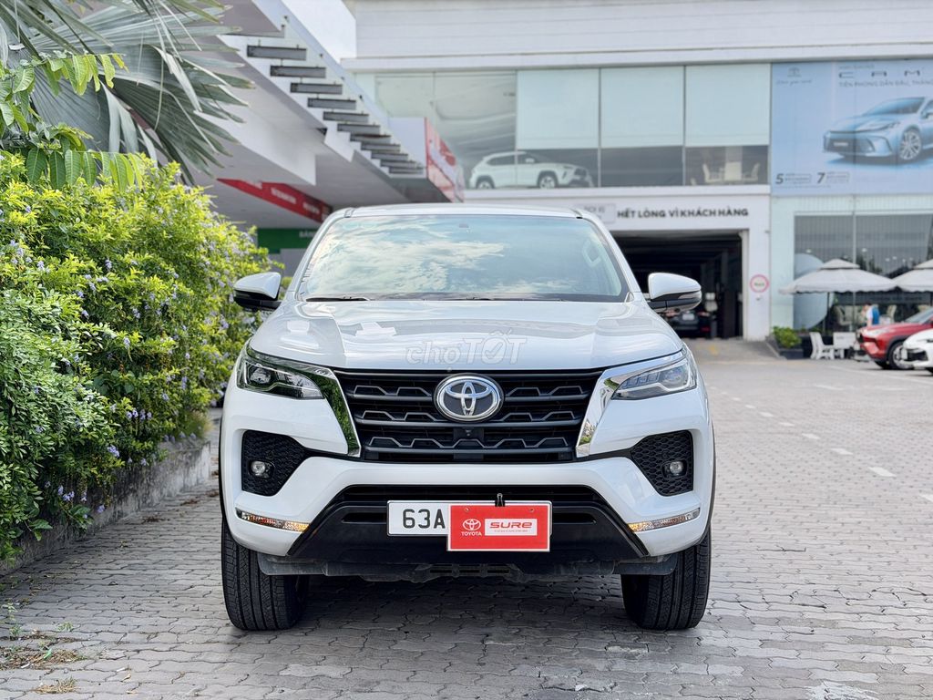 Toyota Fortuner 2.4L 4x2 AT 2024 - ảnh 2
