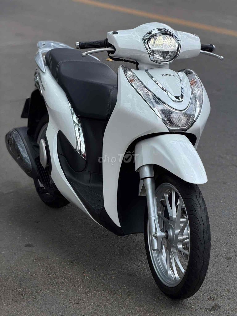 Honda SH Mode 2022 - ảnh 1