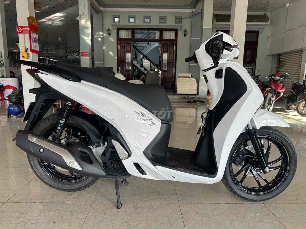 Honda SH 2015 - ảnh 4