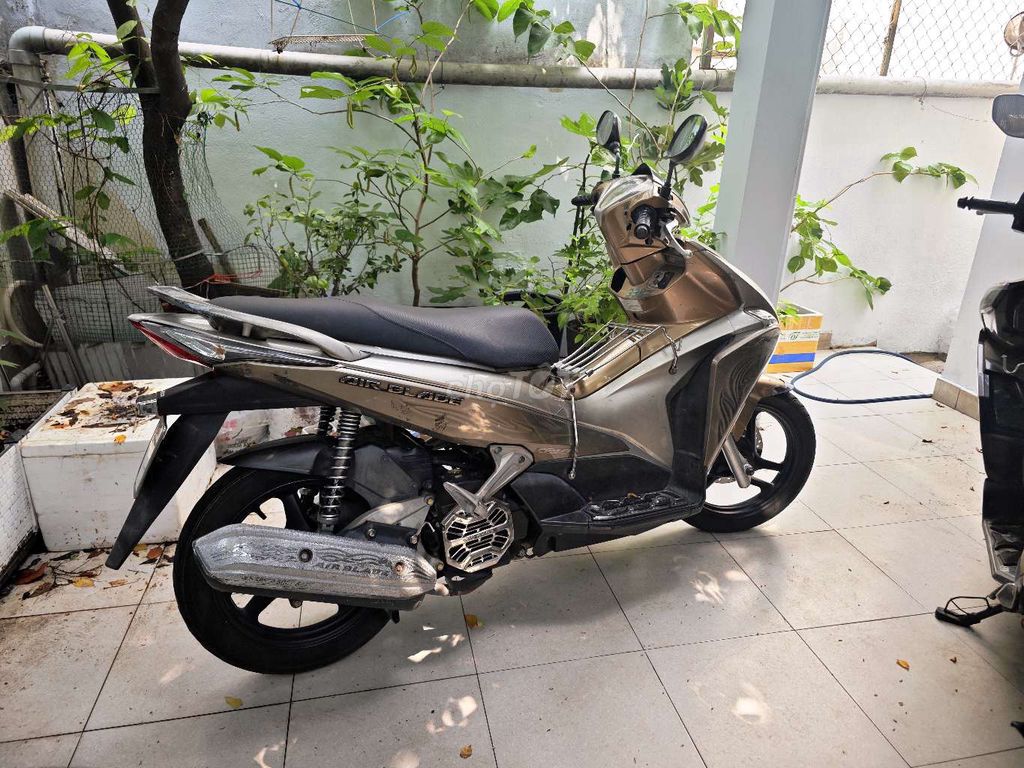 Honda Air Blade 2012 - ảnh 2
