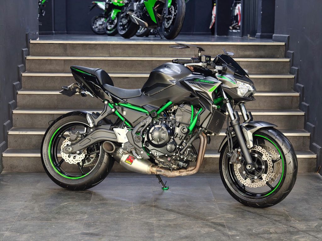 Kawasaki 2025 - ảnh 1