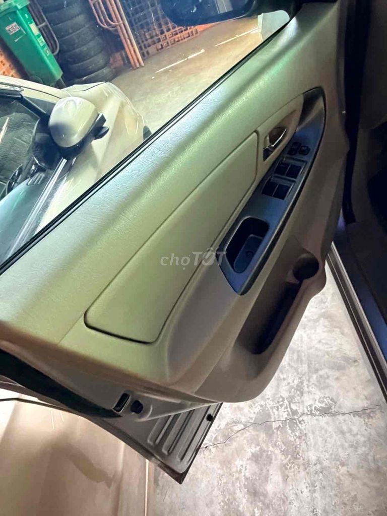 Toyota Innova 2015 - ảnh 5