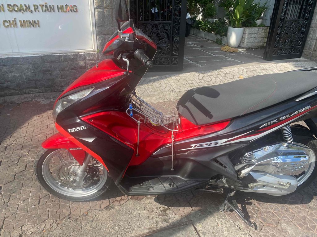 Honda Air Blade 2014 - ảnh 4