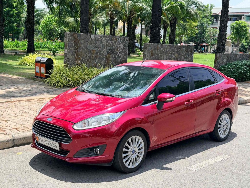 Ford Fiesta 2016 - ảnh 1