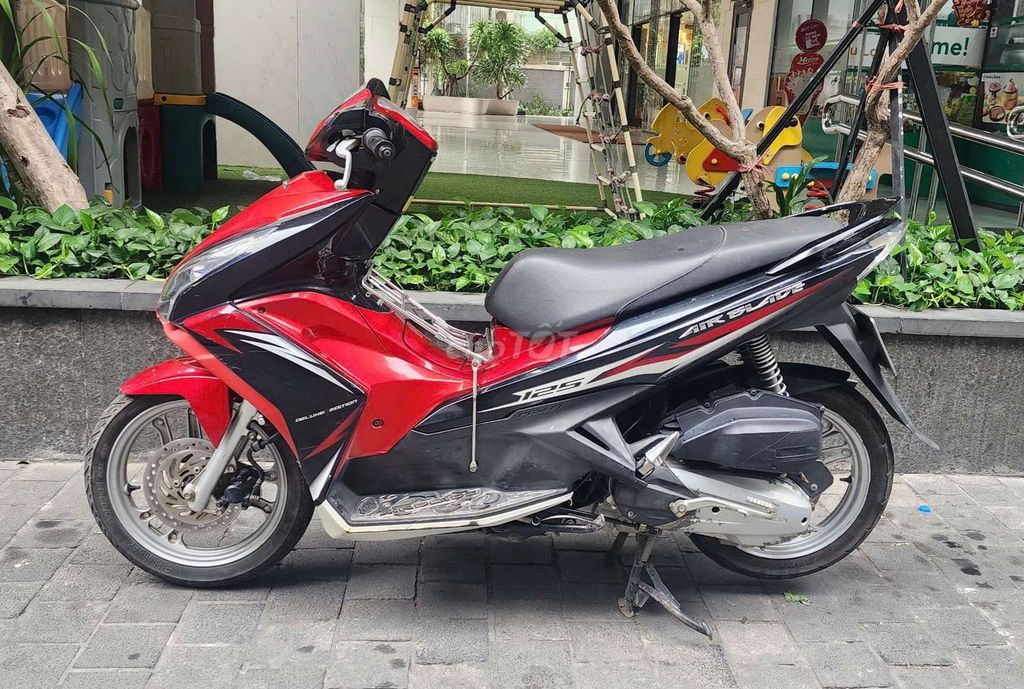 Honda Air Blade 2015 - ảnh 5