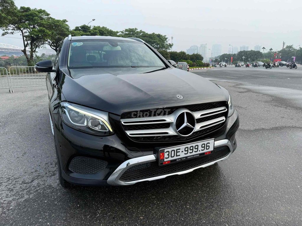 Mercedes-Benz - ảnh 3