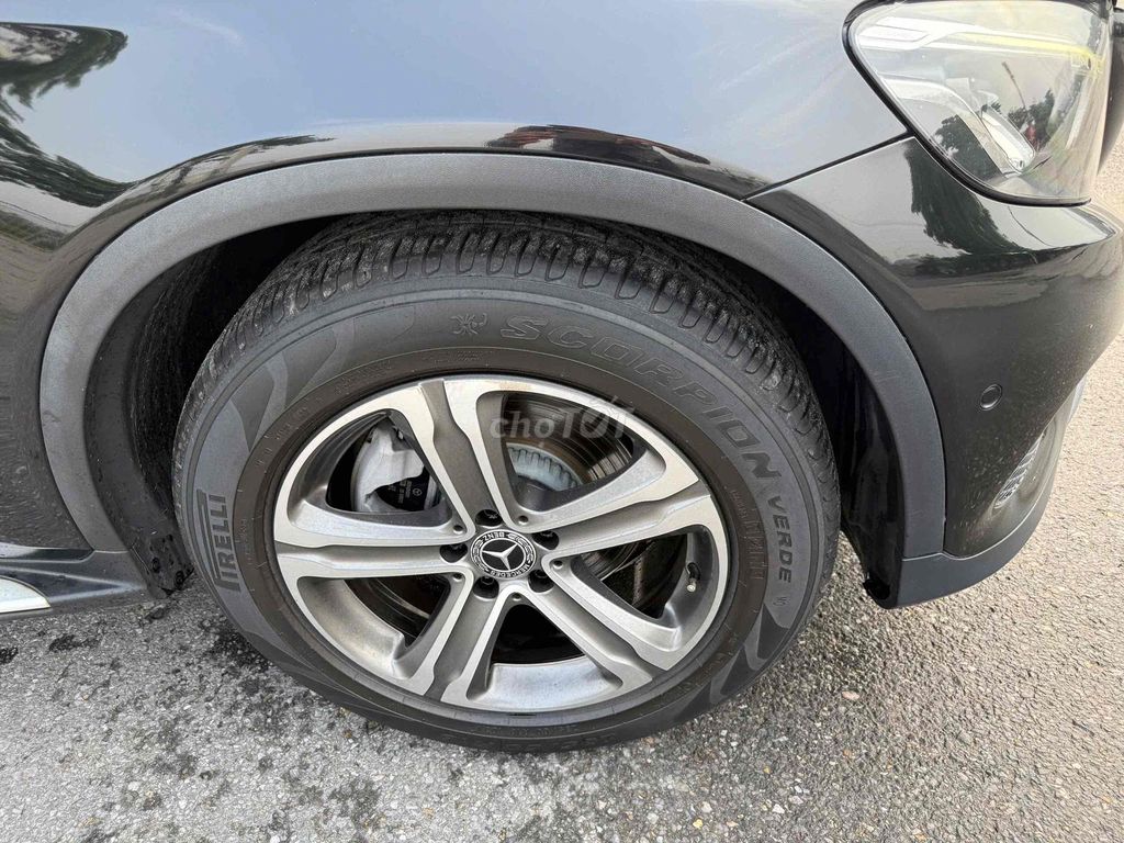 Mercedes-Benz - ảnh 4