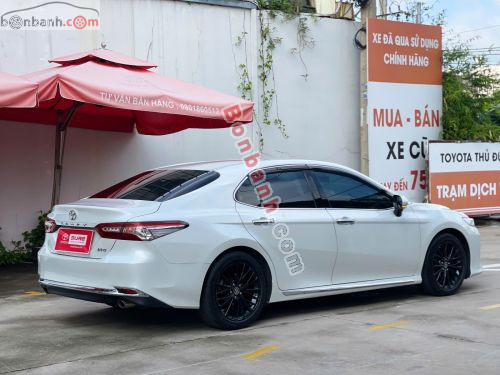 Toyota Camry 2.5Q 2020 - ảnh 4