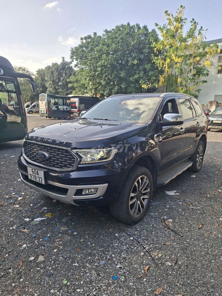 Ford Everest 2020 - ảnh 1