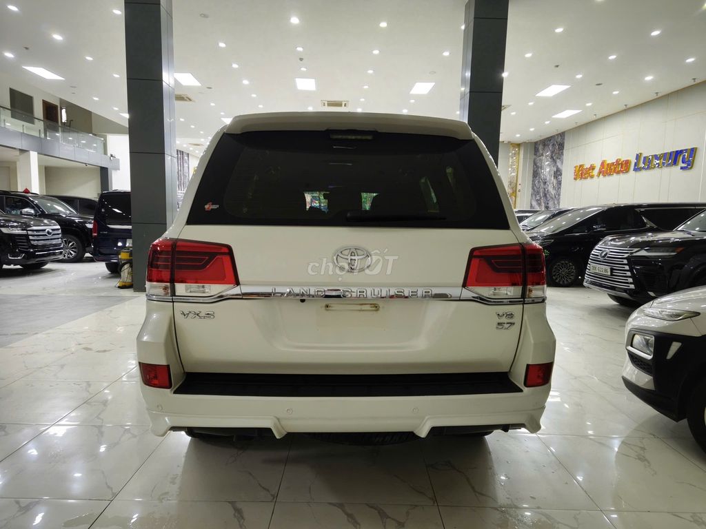 Toyota Land Cruiser 2019 - ảnh 3