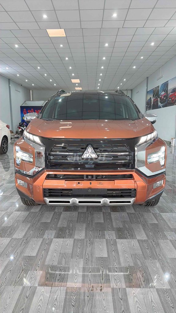 Mitsubishi 2023 - ảnh 1